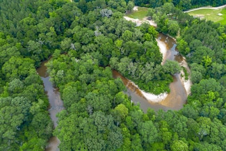 2710 U S 49, Collins, MS 39428