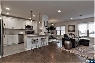 27 Upper Mountain Ave, Montclair, NJ 07042