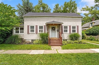 125 E Central Ave, Ravenna, OH 44266