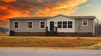 10897 Park Springs Rd, Ruffin, NC 27326