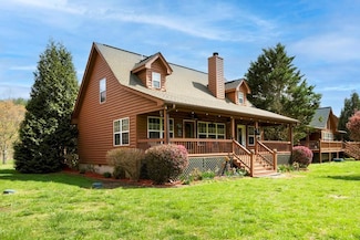 3548 Riverfront Ln, Hiawassee, GA 30546
