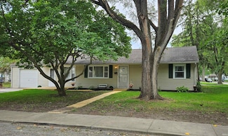 1613 Columbus Blvd, Kokomo, IN 46901