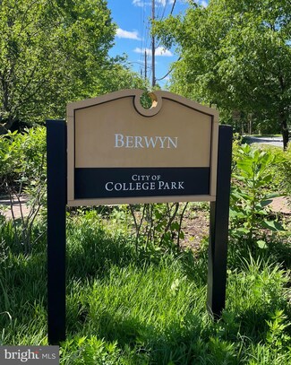 8807 Rhode Island Ave, College Park, MD 20740