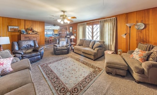 1223 Main Ave, Ralls, TX 79357