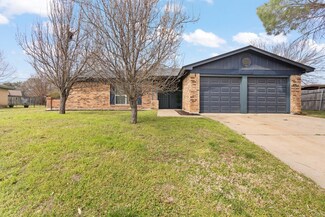 358 SW Rand Dr, Burleson, TX 76028