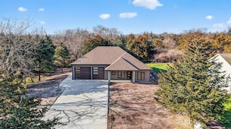 6312 Tombs Turn, Panora, IA 50216