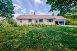 26 Glen Dr, Peterborough, NH 03458