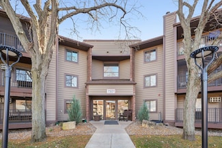 7501 W 101st St Unit 120, Bloomington, MN 55438
