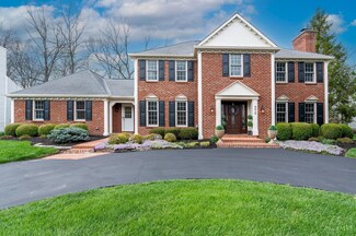 9913 Huntersrun Ln, Cincinnati, OH 45242