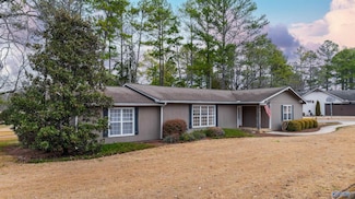 5904 Golf Rd NW, Fort Payne, AL 35967