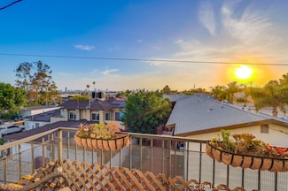 1775 Freeman Ave Unit 304, Long Beach, CA 90804
