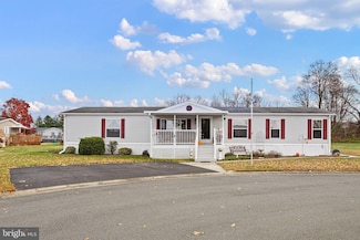 34 Adriane Ct Unit 707, Bear, DE 19701