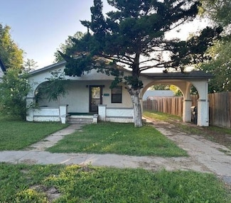 1565 High St, Waynoka, OK 73860