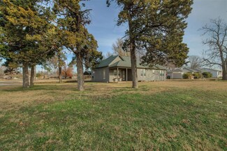 35 Birch Ave, Yukon, OK 73099
