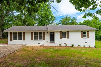 106 Sinclair Marina Rd NE, Milledgeville, GA 31061