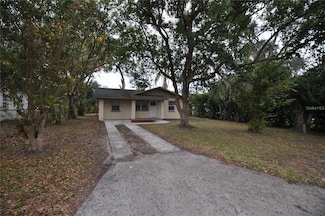509 Norfolk Cir, Lakeland, FL 33801