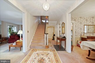 5100 Chevy Chase Pkwy NW, Washington, DC 20008