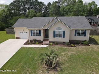 2801 Fletcher Ct, Castle Hayne, NC 28429