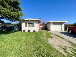 513 Carol Dr, Salinas, CA 93905