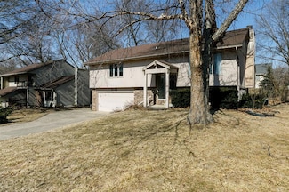 5105 Aspen Dr, West Des Moines, IA 50265