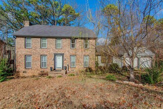 13410 Abinger Dr, Little Rock, AR 72212