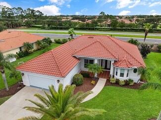 5841 Pine Ridge Cir, Vero Beach, FL 32967