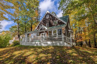 32 Porch St, Portland, ME 04103