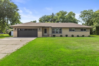 13030 W Allerton Ave, New Berlin, WI 53151