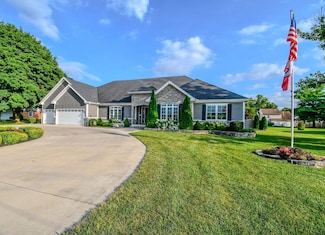 1400 Troy Urbana Rd, Troy, OH 45373