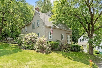 68 Appleton Cir, Fitchburg, MA 01420