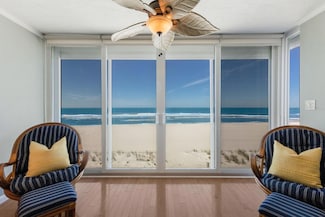 5300 Gulf Dr Unit 204, Holmes Beach, FL 34217