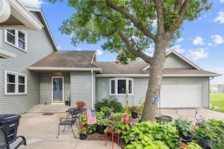 1123 SE Mallard Creek Dr, Ankeny, IA 50021