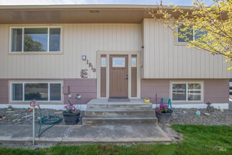 1910 Powers Ave, Lewiston, ID 83501