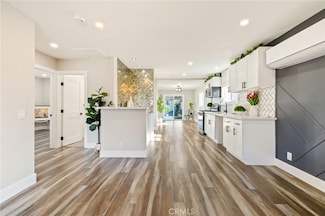 4930 W 142nd St, Hawthorne, CA 90250