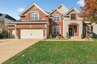 1823 Dover Trace Dr, Fenton, MO 63026