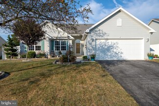 369 Fencepost Ln, Palmyra, PA 17078