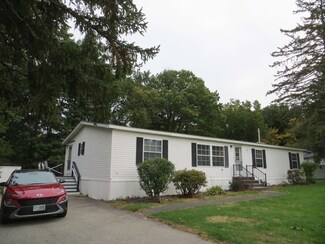 7 Winter St, Salem, NH 03079