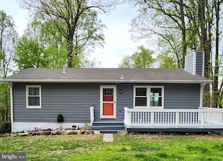 22 Lucke Way, Linden, VA 22642