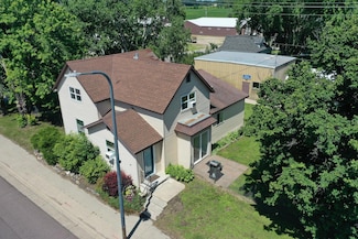 410 Atlantic Ave, Grove City, MN 56243