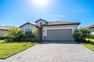 5161 Coral Reef Way, Bradenton, FL 34211