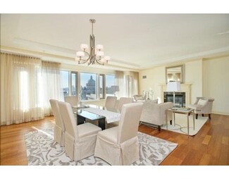 100 Belvidere St Unit 8H, Boston, MA 02199