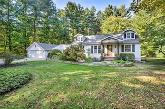 37531 Milann Dr, Willoughby Hills, OH 44094