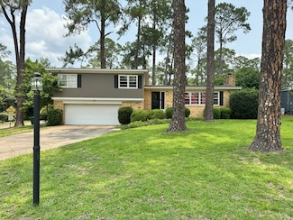 1657 Maryland Dr, Albany, GA 31707