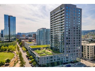 1150 NW Quimby St Unit 1106, Portland, OR 97209