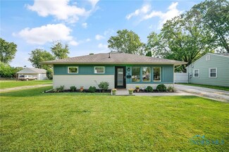1018 Hugo St, Maumee, OH 43537