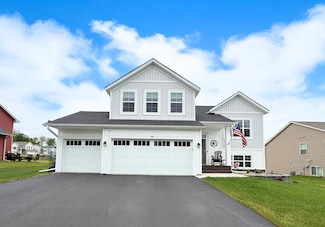 344 Aspen Dr, Somerset, WI 54025