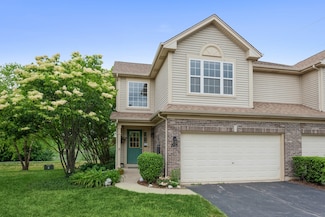 740 Countryfield Ln, Elgin, IL 60120