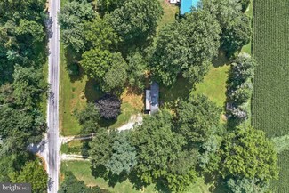 10460 Enfield Rd, Felton, PA 17322