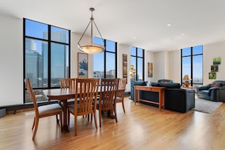 201 S 11th St Unit 1930, Minneapolis, MN 55403