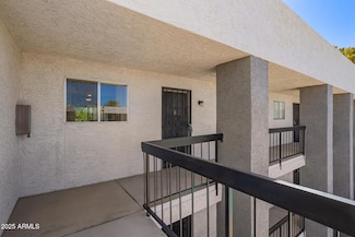 7494 E Earll Dr Unit 308, Scottsdale, AZ 85251